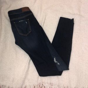 Hollister ripped Low-rise super skinny jeans